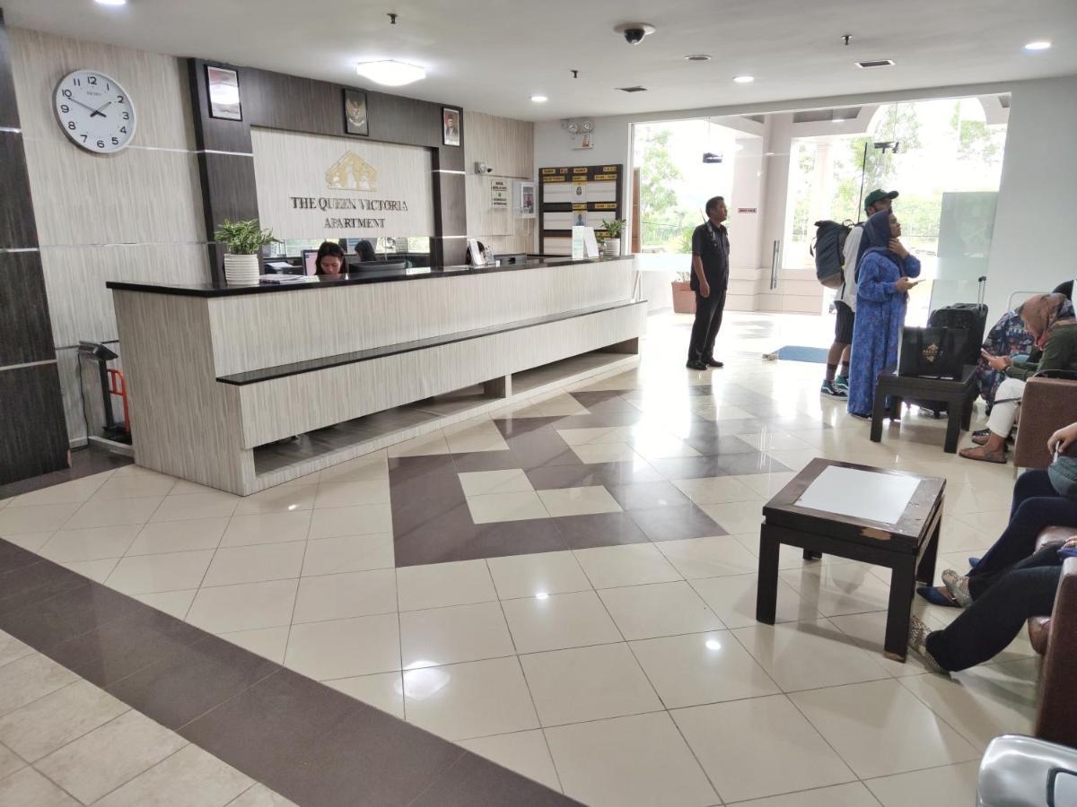 Queen Victoria Apartment Batam Exterior photo